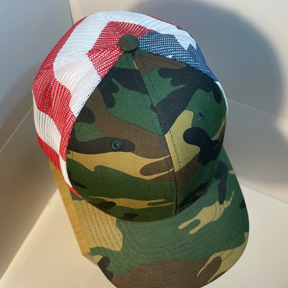 Richardson hat. Perfect for summertime or otherwise! Man or woman! 🏆🇺🇸👏👏👏